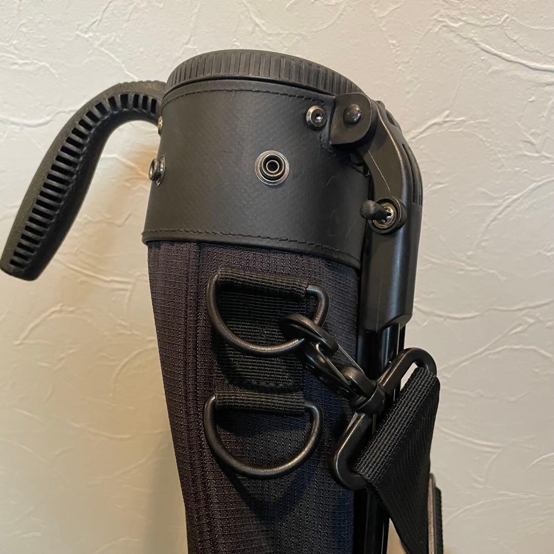 ニューエラ(NEW ERA)セルフスタンドバッグ ブラック / 金ロゴ