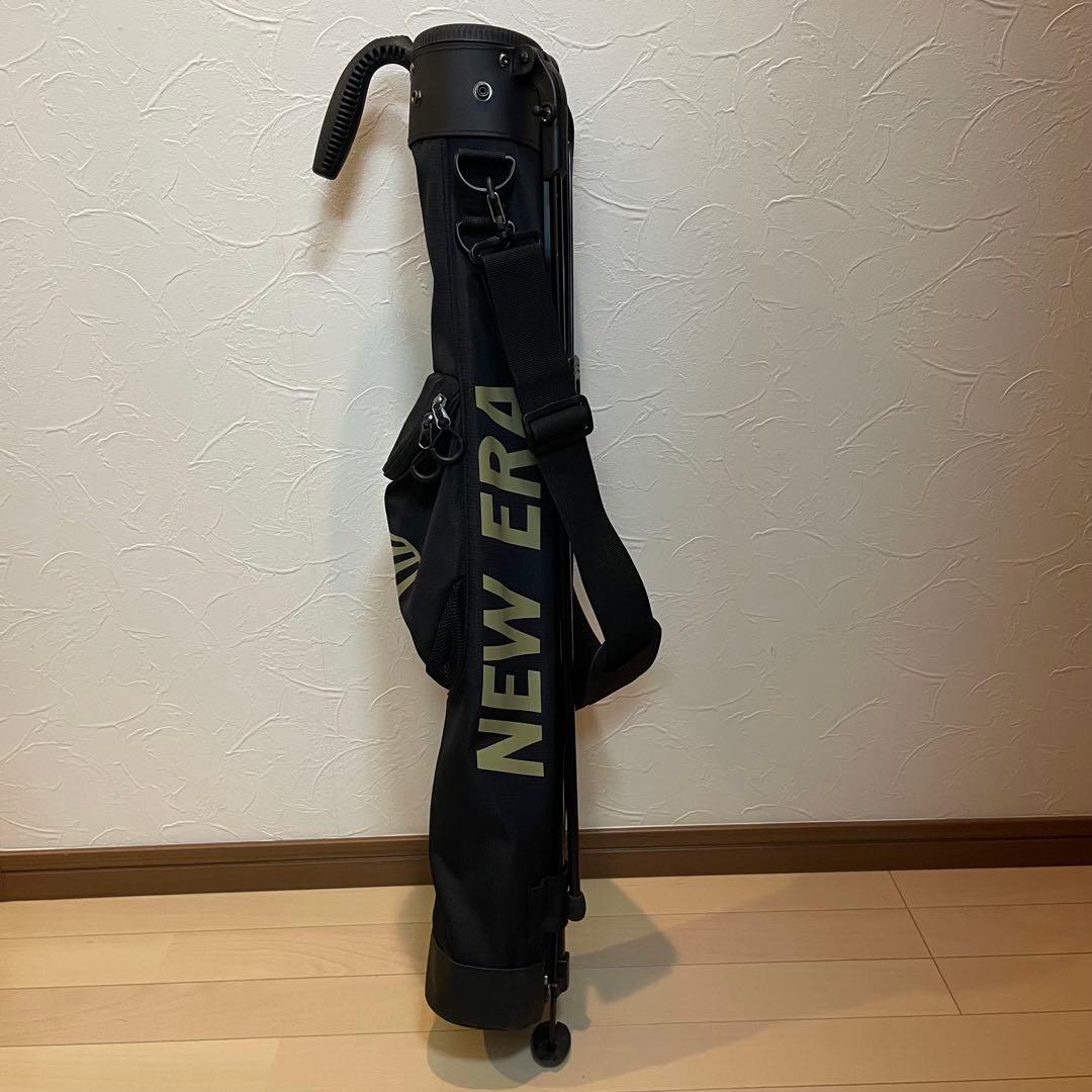 ニューエラ(NEW ERA)セルフスタンドバッグ ブラック / 金ロゴ