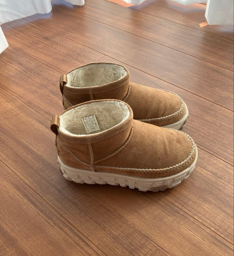 UGGヴェンチャー デイズ ウルトラ ミニ ブーツ 25.0