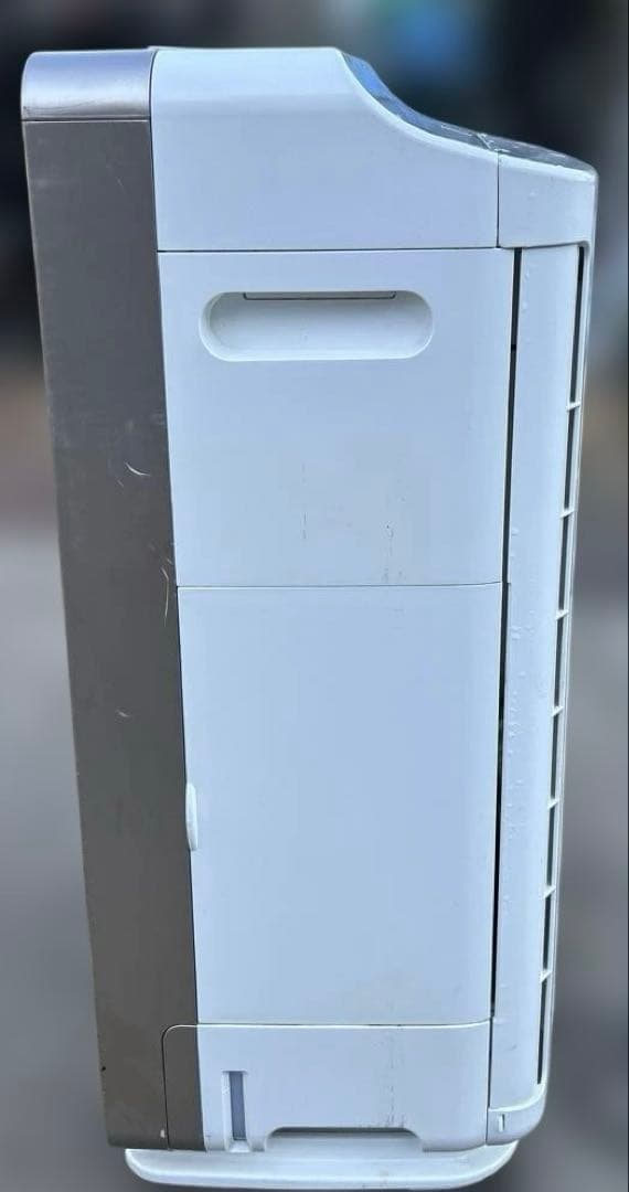 日立　HITACHI ヒタチ　空気清浄機　EP-LVG90 (N)