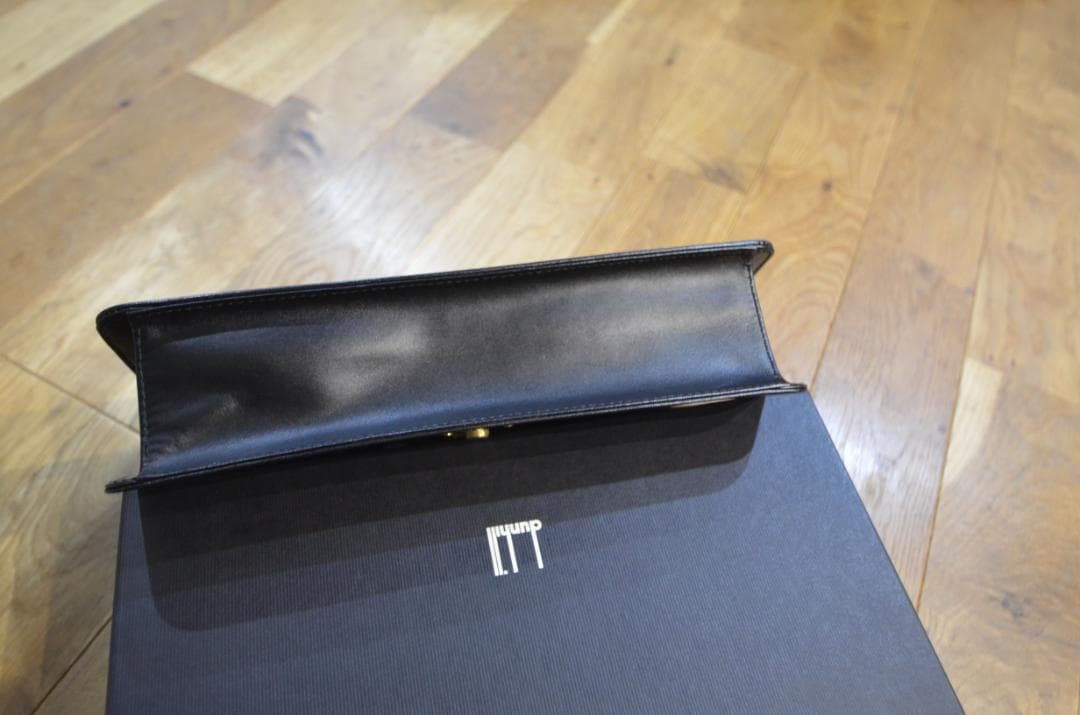 美品 dunhill ダンヒル セカンドバッグ クラッチバッグ ゴールド 金具