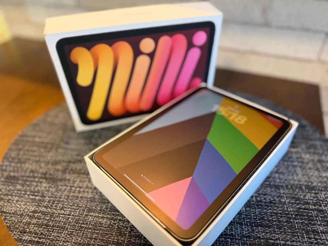 【美品】iPad mini（A17Pro）128GBWi-Fi スターライト本体