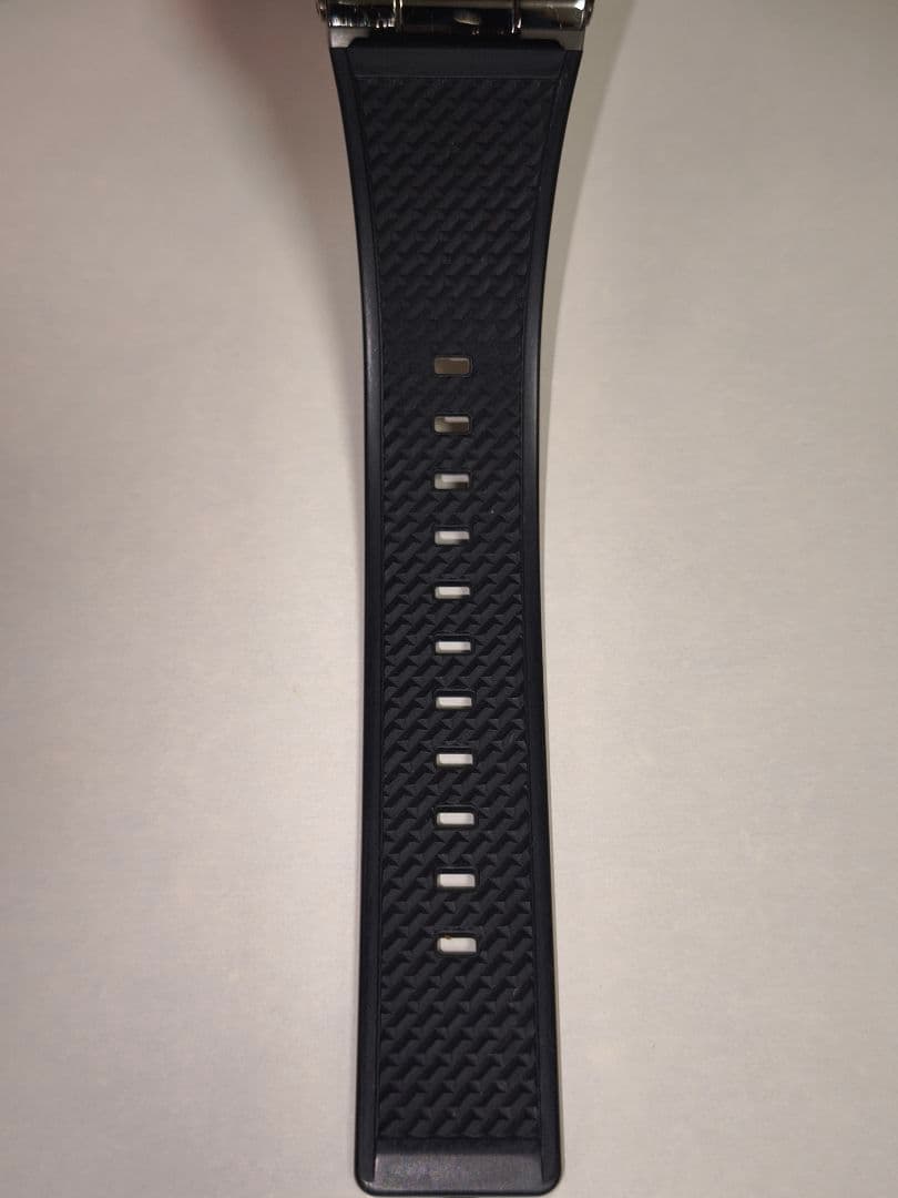 G-SHOCK GM-110B-1AJF 5553 メタルカバード マルチカラー