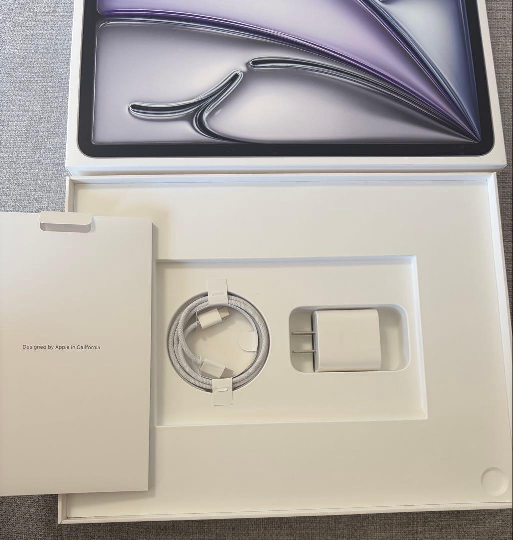 【超美品】iPad Air 13インチ（M2）128GB Wi-Fiモデル