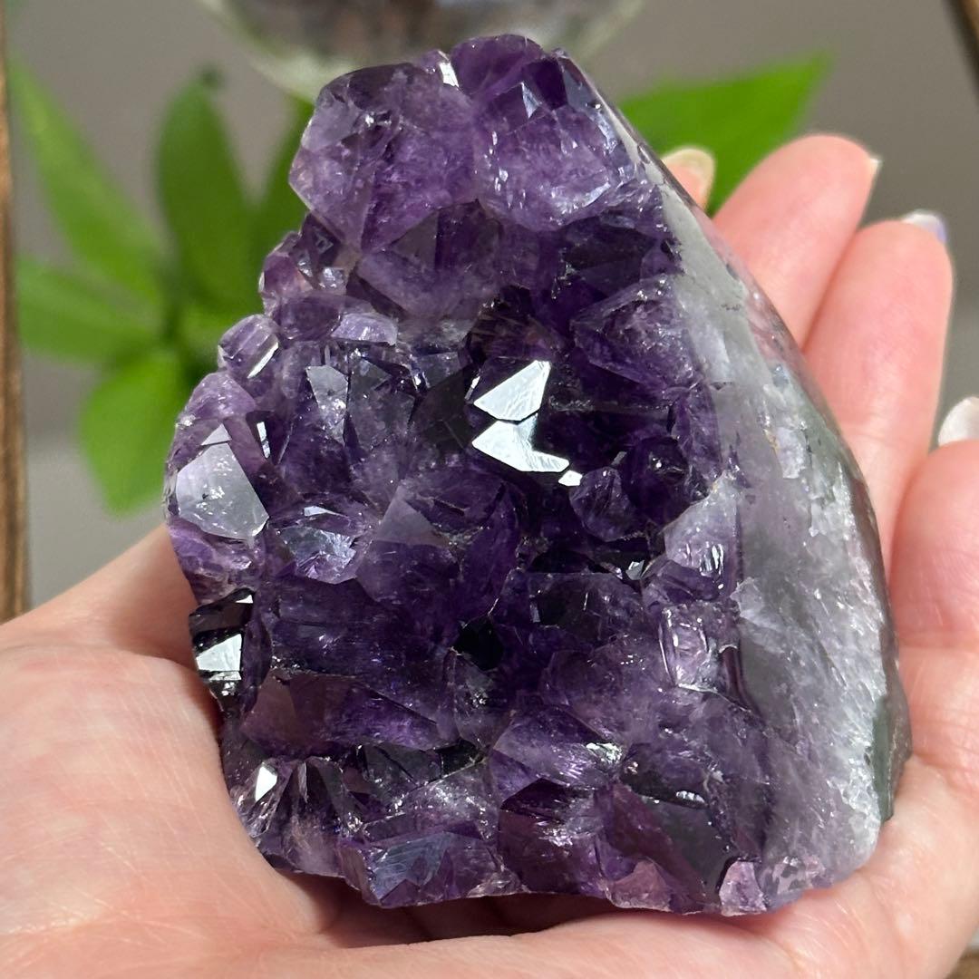 【超高品質】 最高級 濃い ウルグアイ産 大粒 アメジストドーム 原石