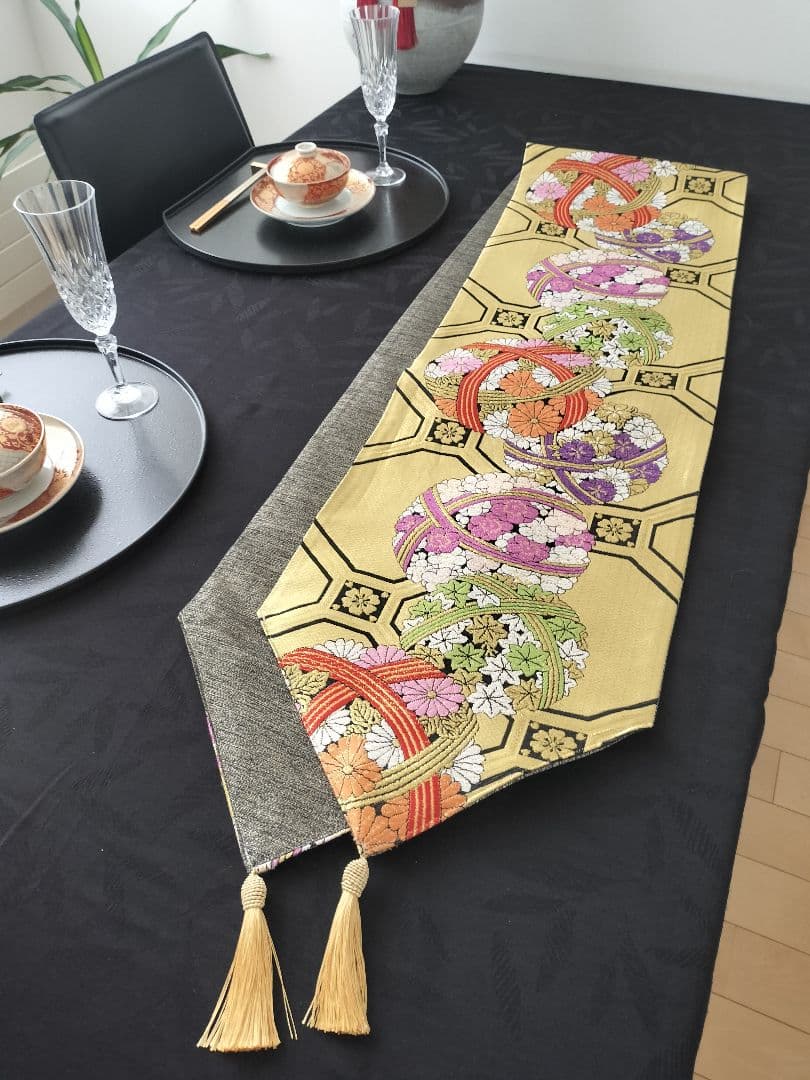 A897★逸品‼️手毬模様‼️ひな祭り‼️テーブルランナー2m16cm