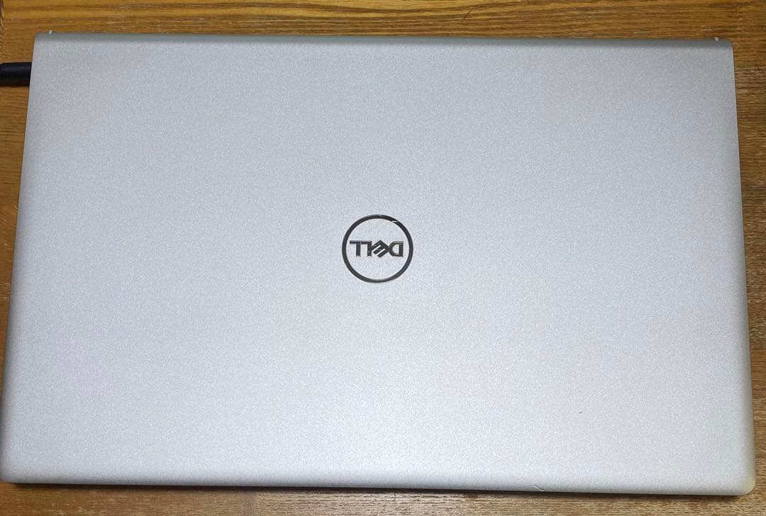 DELL Inspiron 15 3511 15.6インチ　8G 256GB