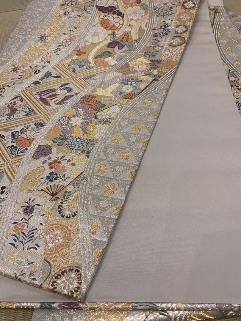 袋帯　正絹　美品　古典調　グレー