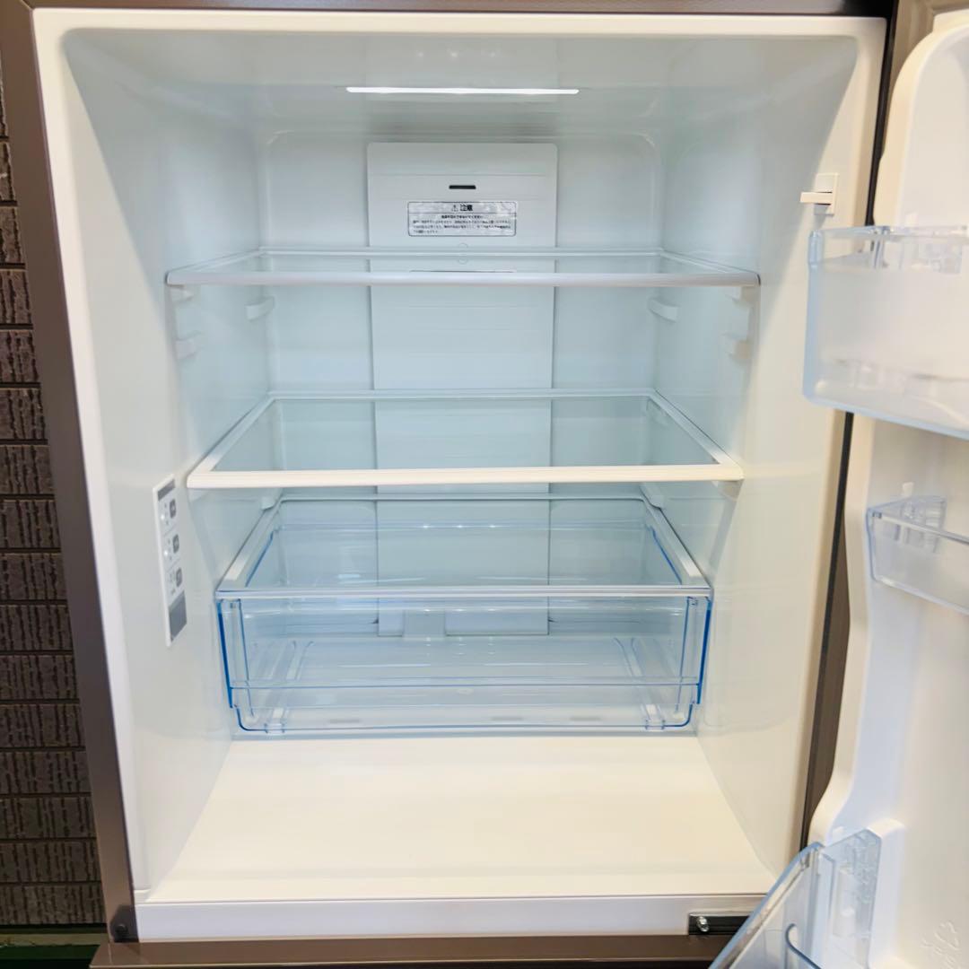 冷蔵庫 282L 2023年製 美品 大容量 Hisense【地域限定配送無料】