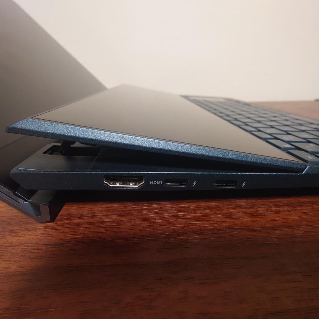 【美品】ASUS ZenBook Duo 14 UX482EA