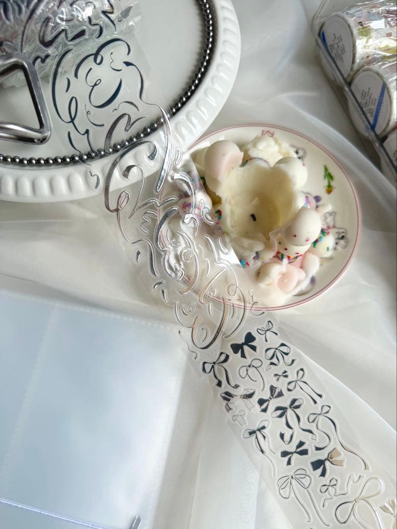 【9479】海外5.2m巻　銀泊カッティングマスキングテープリボン　蝶々　装飾系