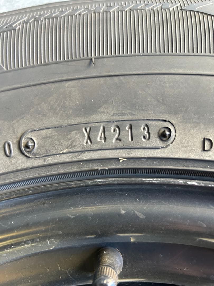 ⭐︎最終値下げ⭐︎プラド FJクルーザーホイール付スタッドレスタイヤ　グッドイヤー