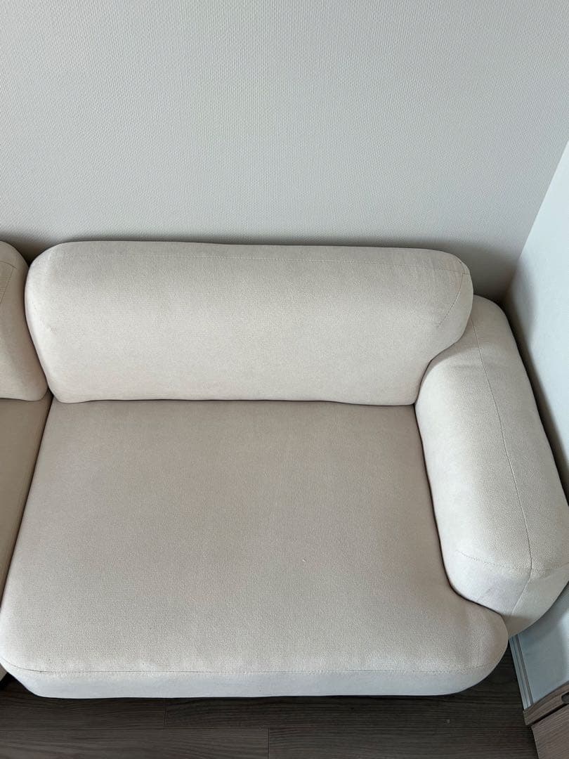 2脚セット　韓国　北欧　クリーム色 L字型ソファ 2個クッション付き