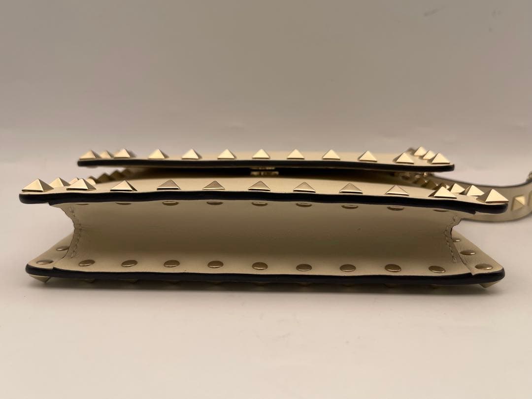 VALENTINO ヴァレンティノ ロックスタッズ チェーンショルダーバッグ