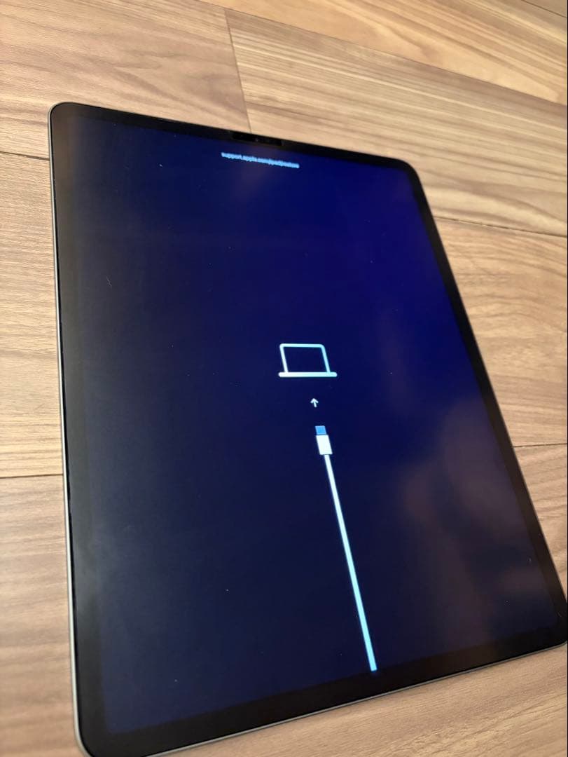 Apple iPad Pro 12.9インチ　第4世代　ジャンク品 キーボード