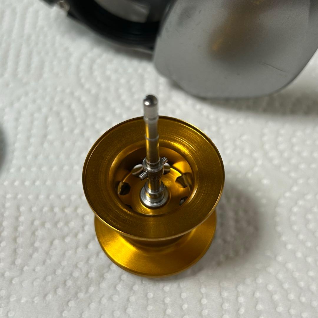 【美品】シマノ 07 メタニウムMg7 右巻き