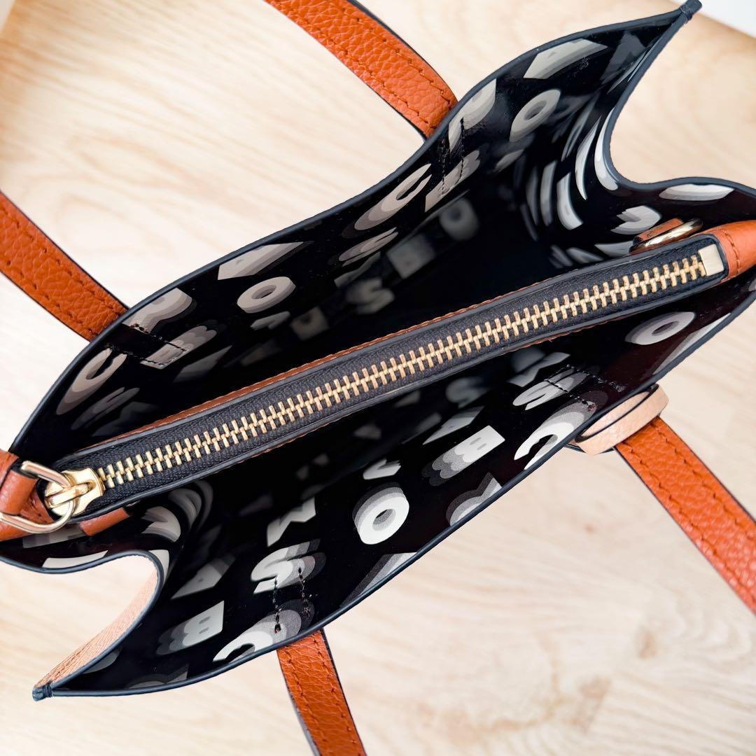 土日限定値下【美品】MARC JACOBS　ミニトートバッグ　ブラック×ベージュ