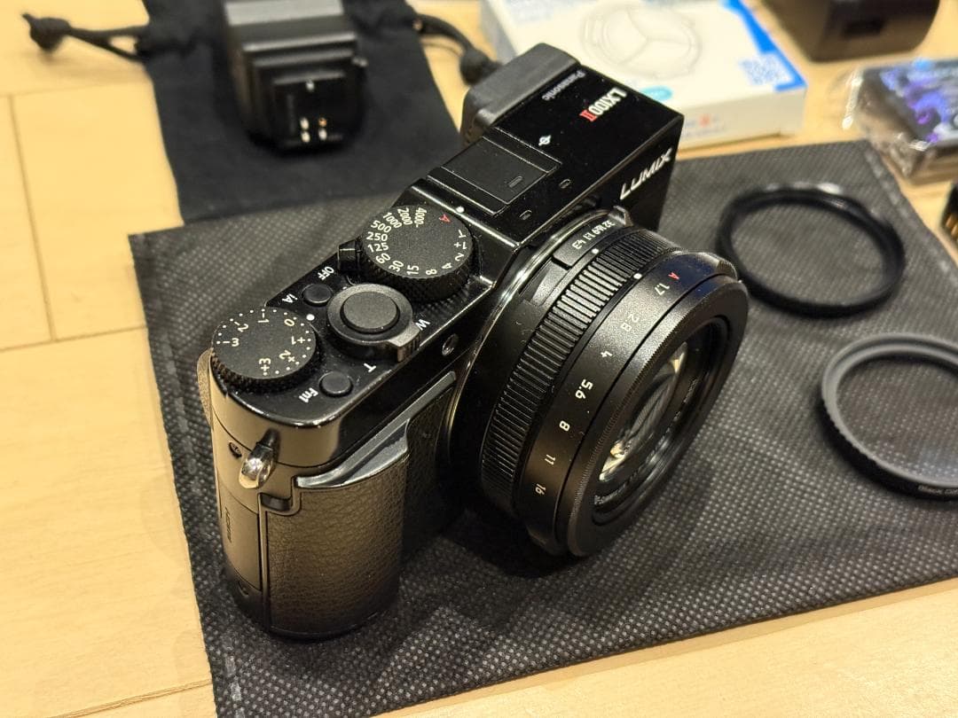 デジタルカメラ Panasonic LUMIX LX100II LX100M2