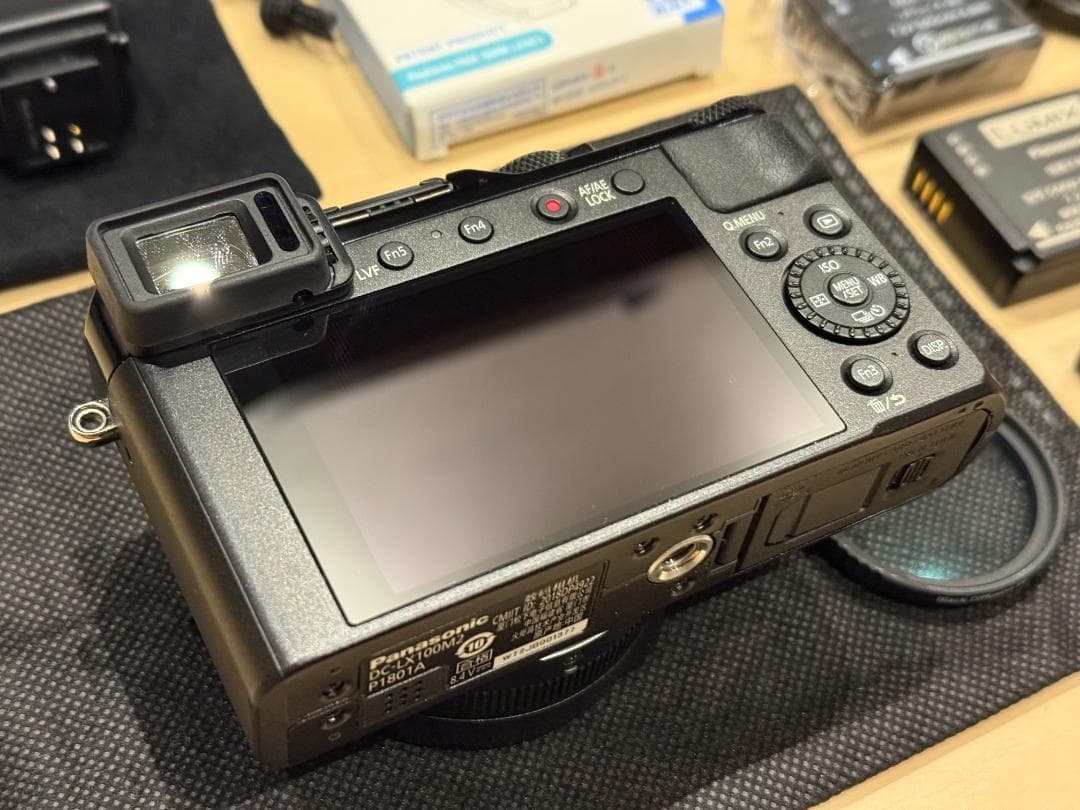 デジタルカメラ Panasonic LUMIX LX100II LX100M2