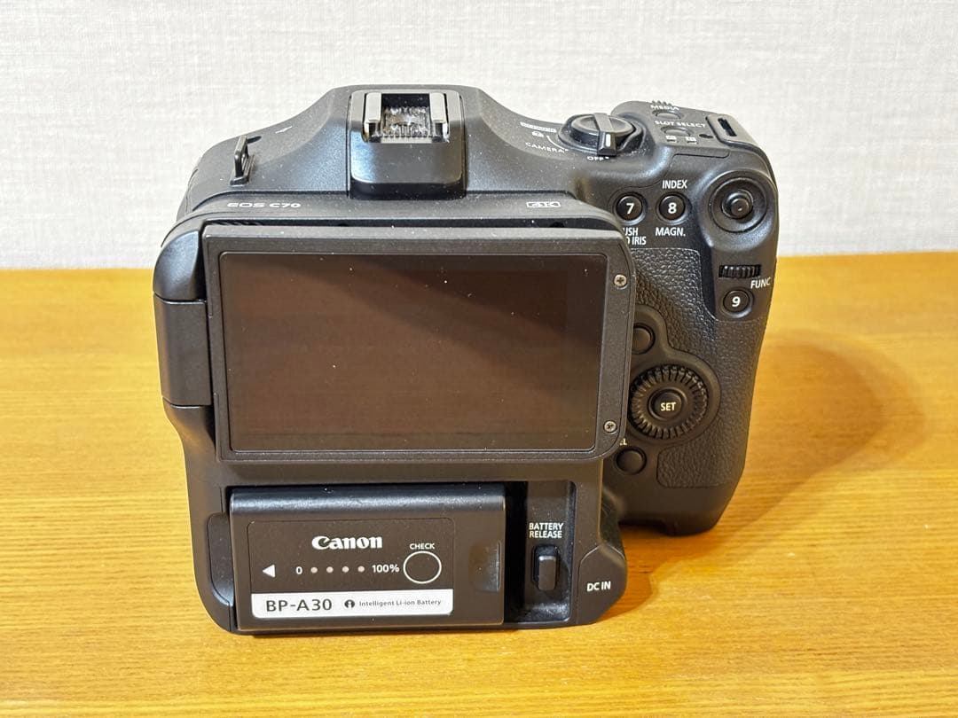 【おまけあり】シネマカメラ EOS C70