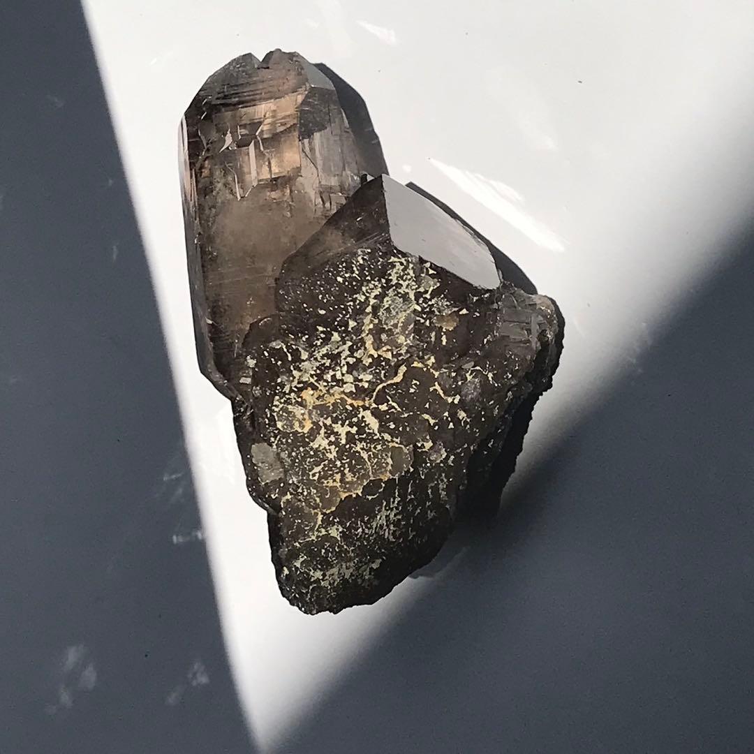 ガウリシャンカール　スモーキークォーツ クラスター