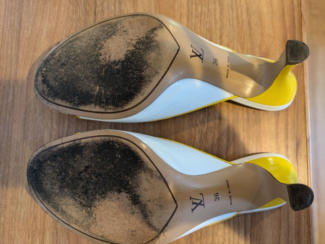 ヴィトン　フラワーモチーフ　ミュール