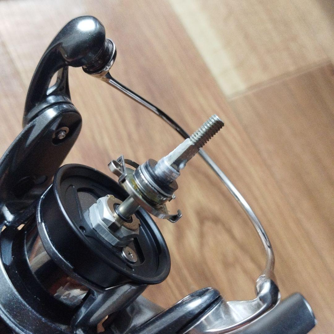 LUVIAS PC LT2500 スピニングリール