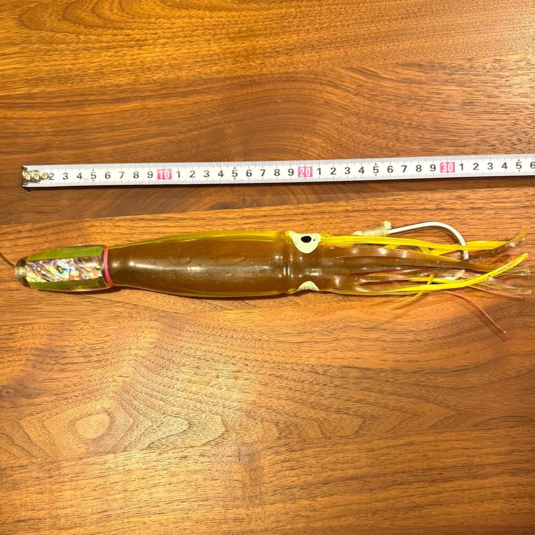 カジキ トローリング フェニックスルアー ８号サイズ ツナフック付き④