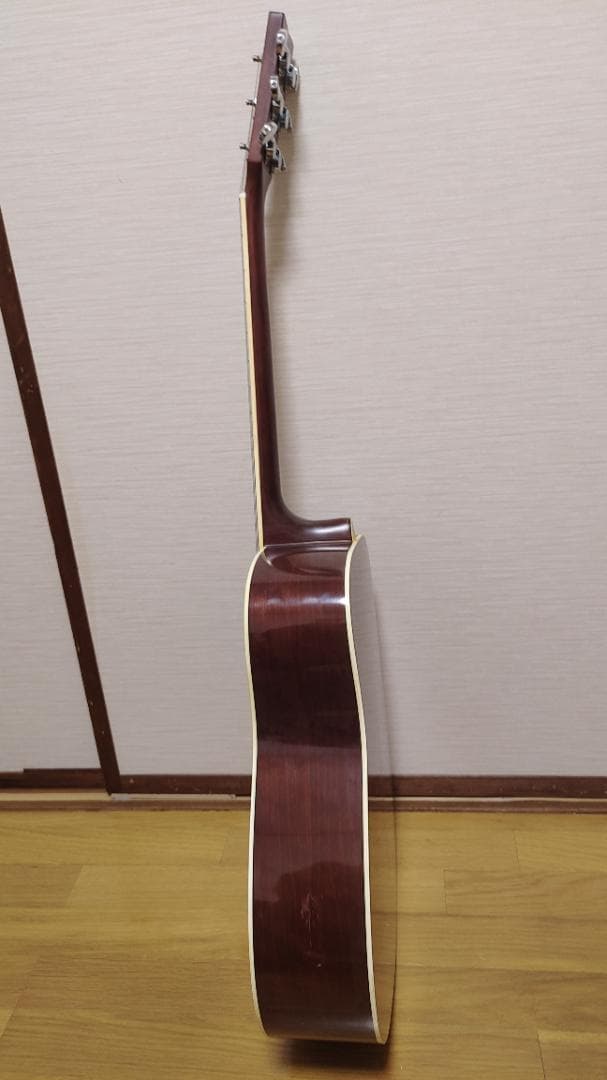 ギター Yamaha FG-422 TBS