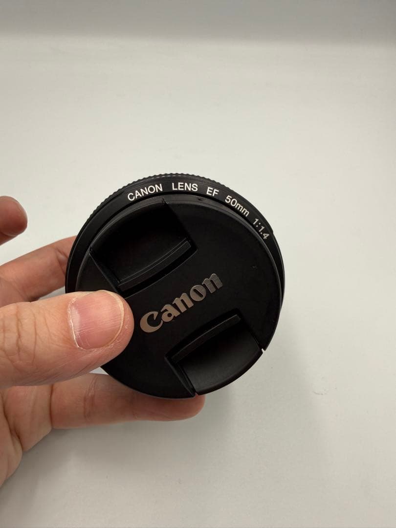 美品　Canon EF 50mm f/1.4 レンズ