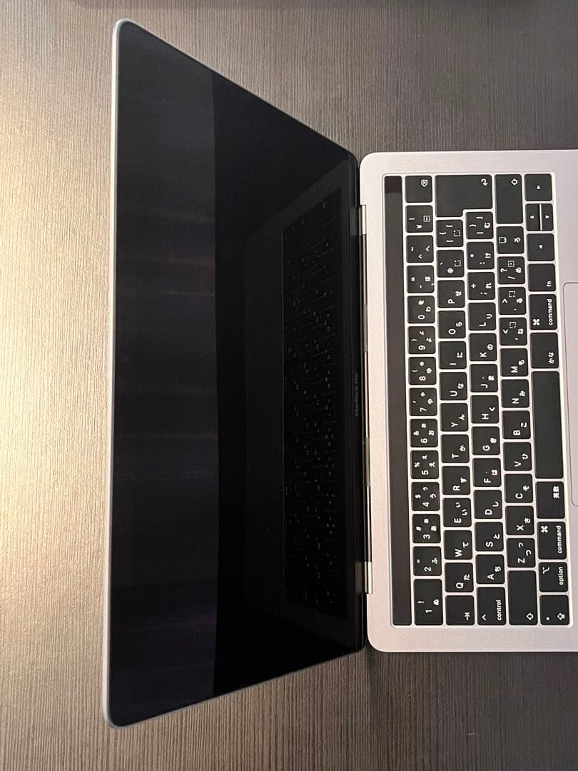 【美品】MacBook pro 2019 256GB 充電ケーブル、箱付き