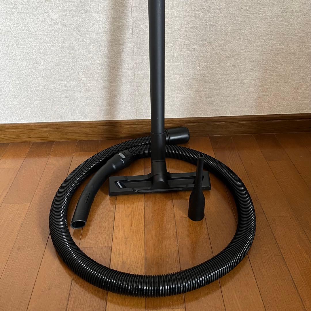 ケルヒャーKRCHER★乾湿両用バキュームクリーナー[WD3]17L 中古