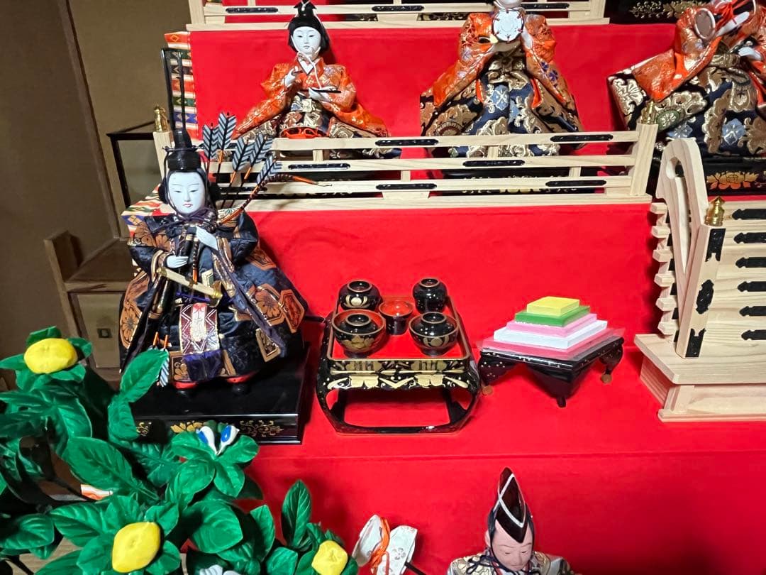 ①雛壇　7段飾り　春童作　吉野雛