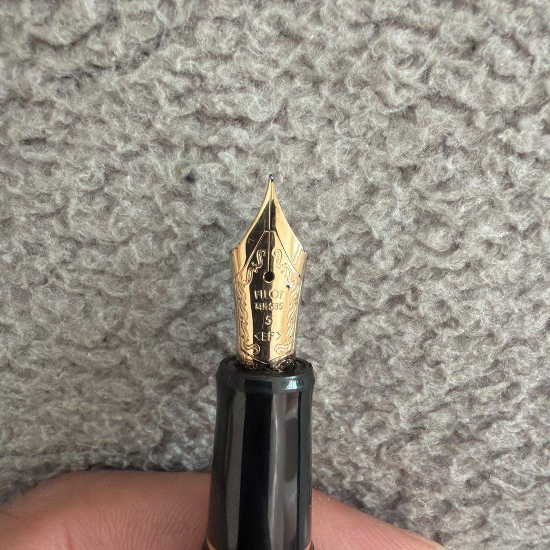 黒の式万年筆14Kペン先