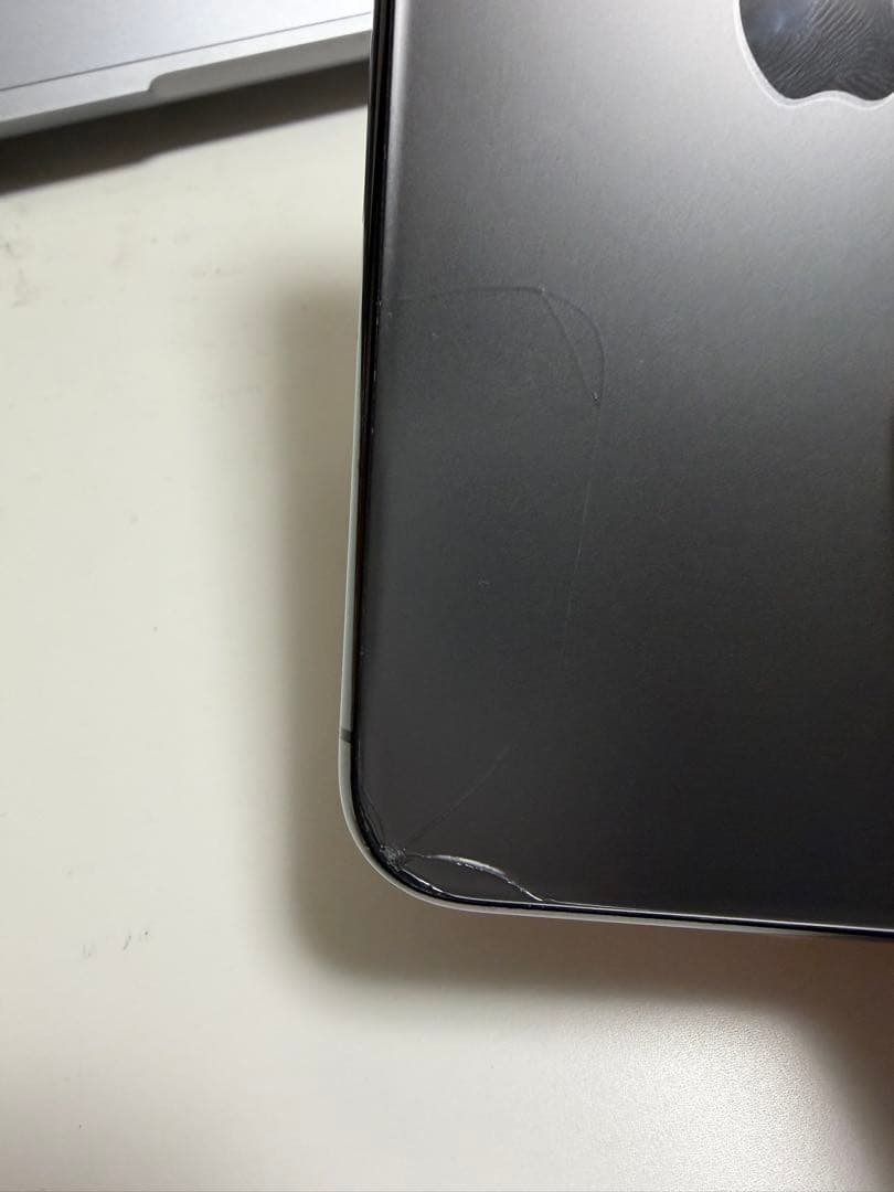 Apple iPhone 11 Pro スペースグレー　64GB