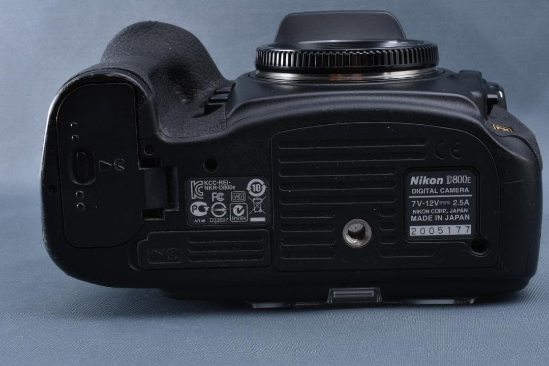 Nikon D800E ボディデジタル一眼レフカメラ 動作良好 付属品あり