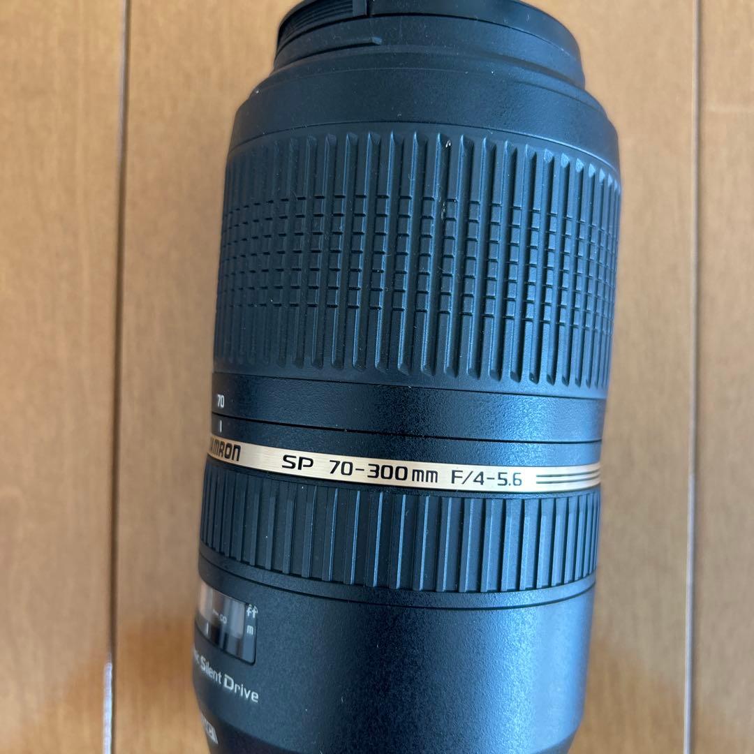 TAMRON SP 70-300mm F/4-5.6 レンズ