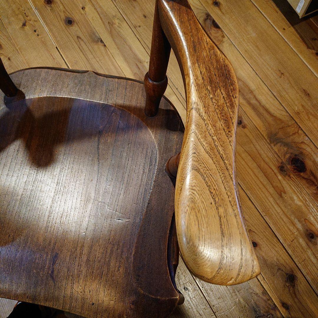 木製アームチェア1脚