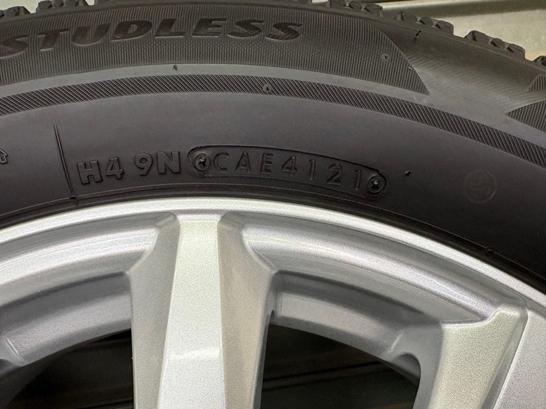 送料込み 195/65r15 スタッドレス 4本