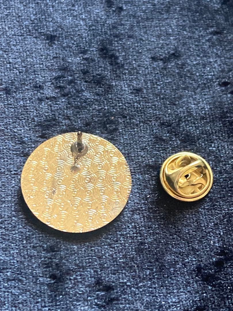 IYK　パリオリンピック　ピンバッジ