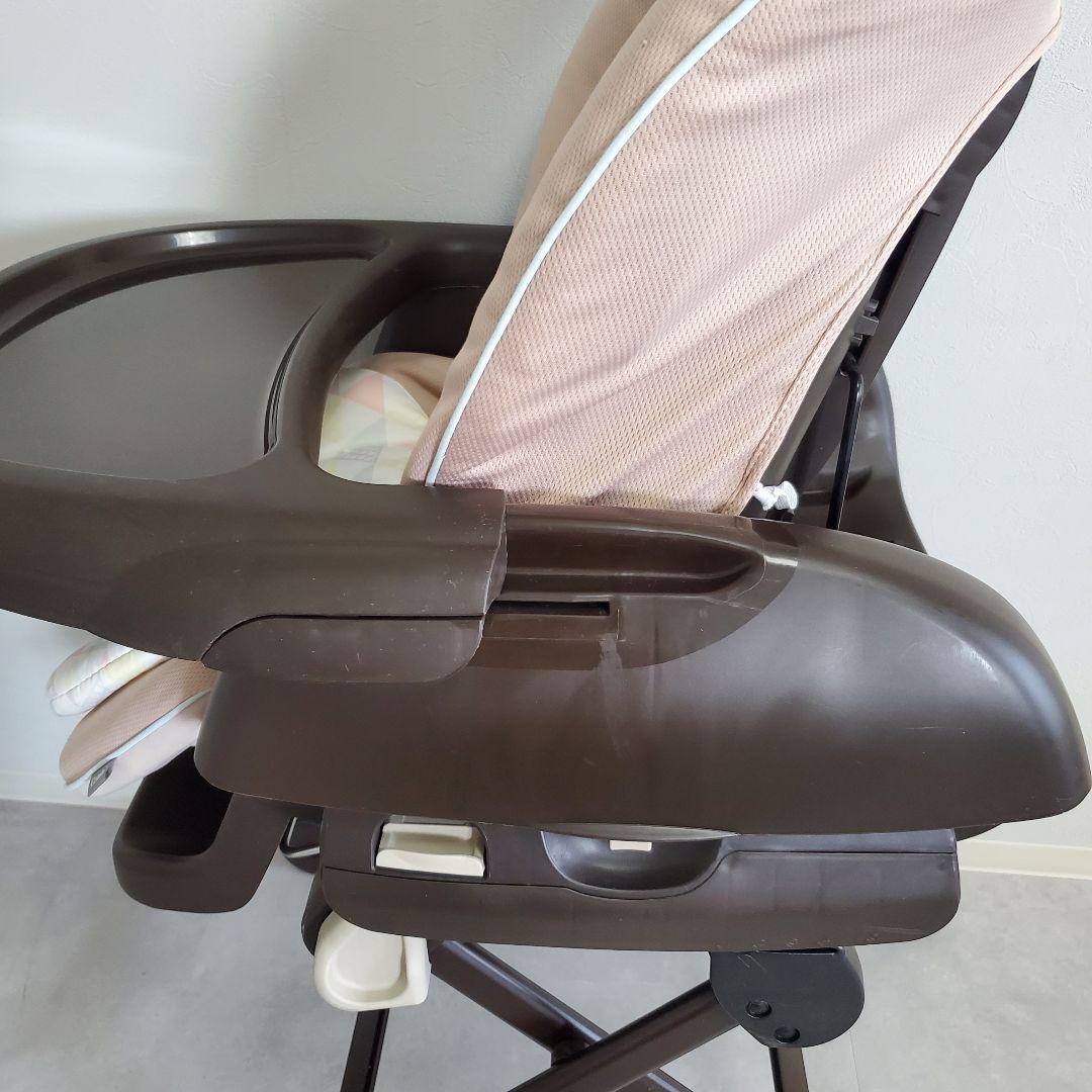 Combi コンビ ネムリラ4キャス ハイローチェア SWINGlotta 手動