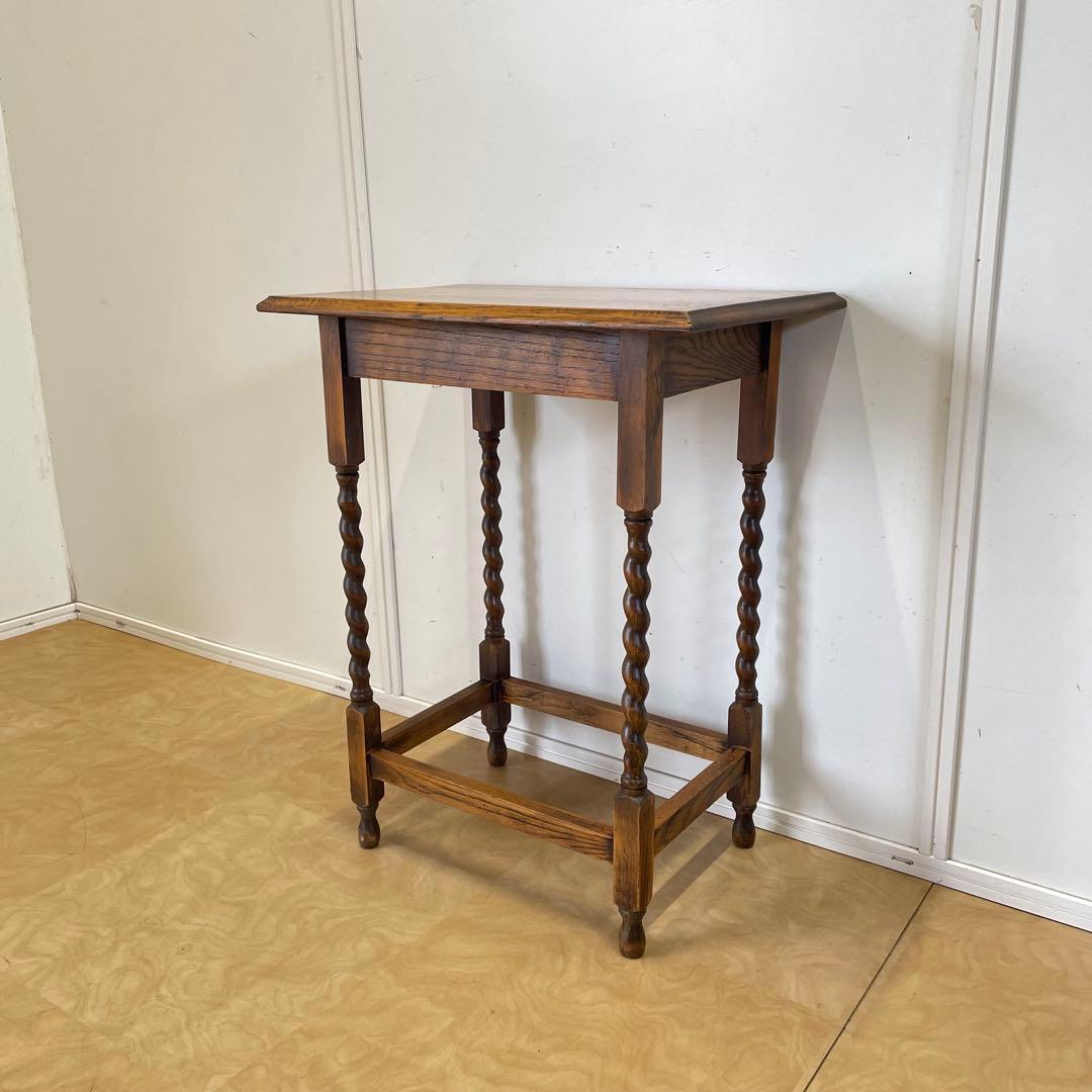 イギリス アンティーク サイドテーブル ツイストレッグ 英国 花台 テーブル