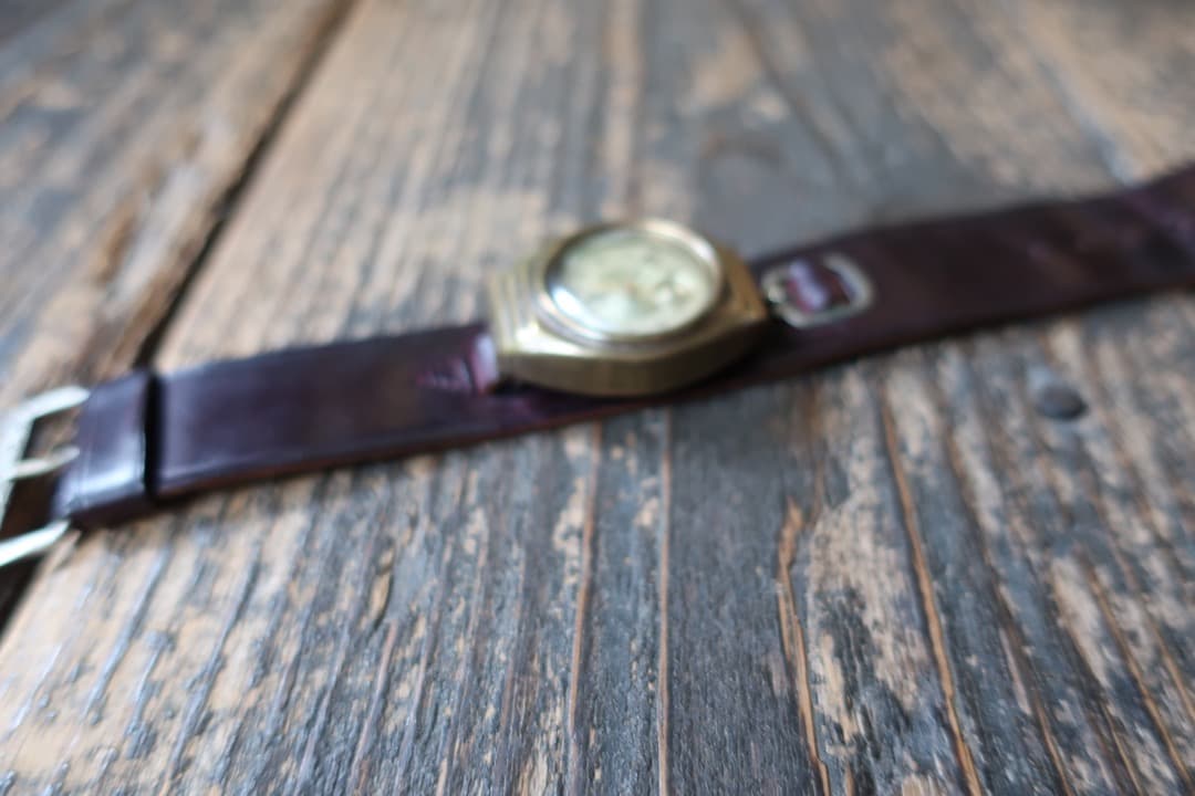 y*n様 動作品！動画あり！戦前戦後　腕時計 NORDY アンティーク