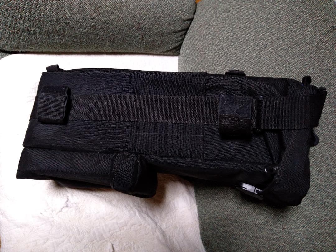 テンバの望遠用レンズケースです