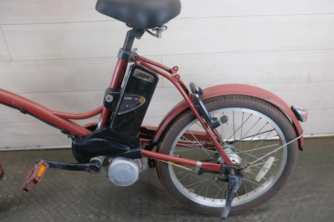 o*6様 良品新基準　パナソニック　20インチ　3段　8.9Ah（5点灯）充電器