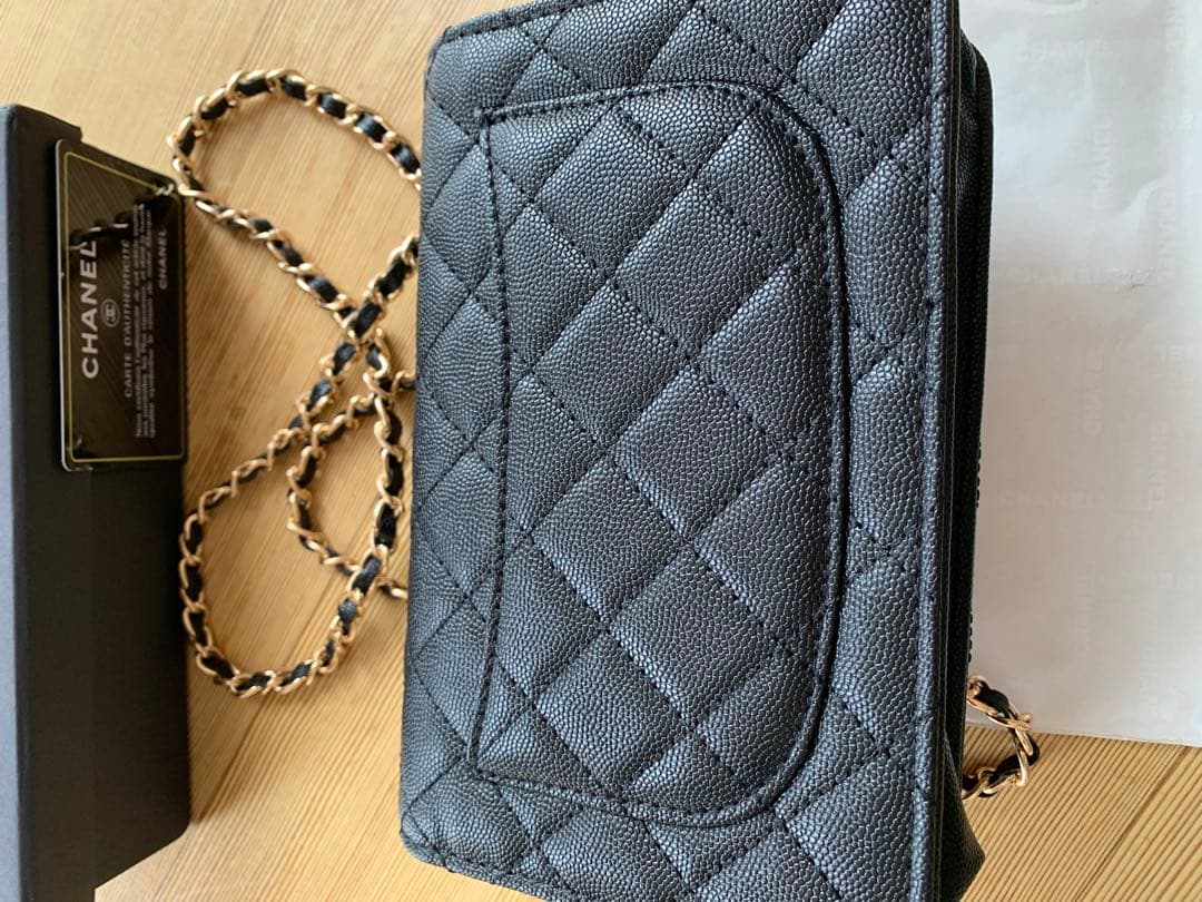 ミルク•*¨*•.¸新品未使用 ショルダーバッグ シャネルロゴCHANEL