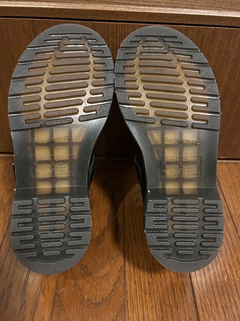 Ｄr.Martens POLLEY EMBOSS Ｔバーシューズ　UK3