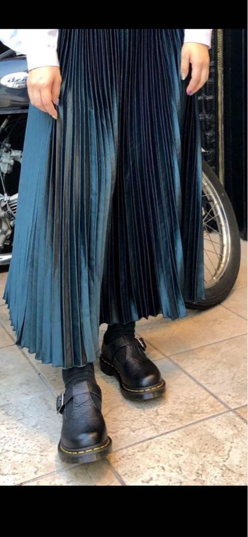 Ｄr.Martens POLLEY EMBOSS Ｔバーシューズ　UK3