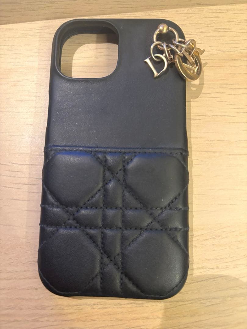 お値下げ　Dior ブラックカナージュiPhone15ケース
