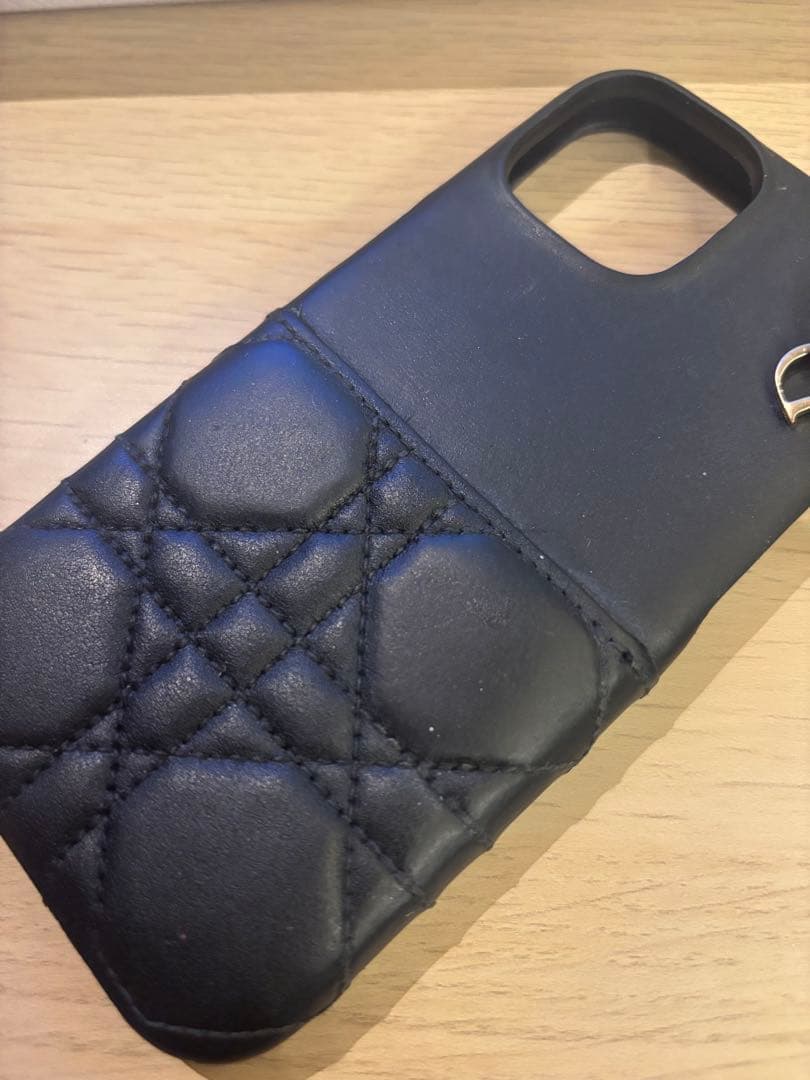 お値下げ　Dior ブラックカナージュiPhone15ケース